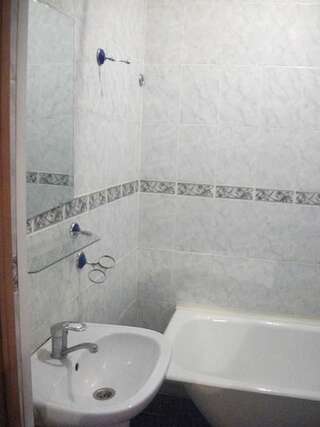 Мини-отель B&B Aktau Актау Одноместный номер с собственной ванной комнатой-13