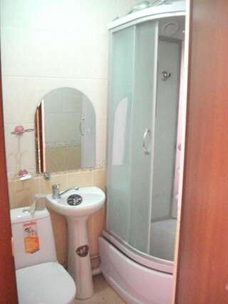 Мини-отель B&B Aktau Актау Одноместный номер с собственной ванной комнатой-15